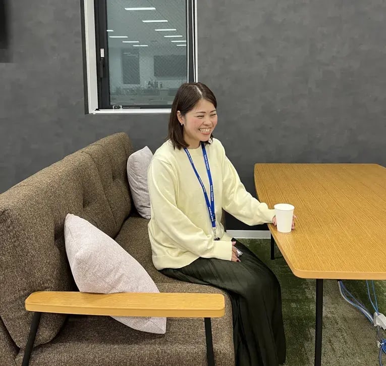 子育てとキャリア、両方諦めたくないと転職先を探していた時に出会ったのが弊社です。 1