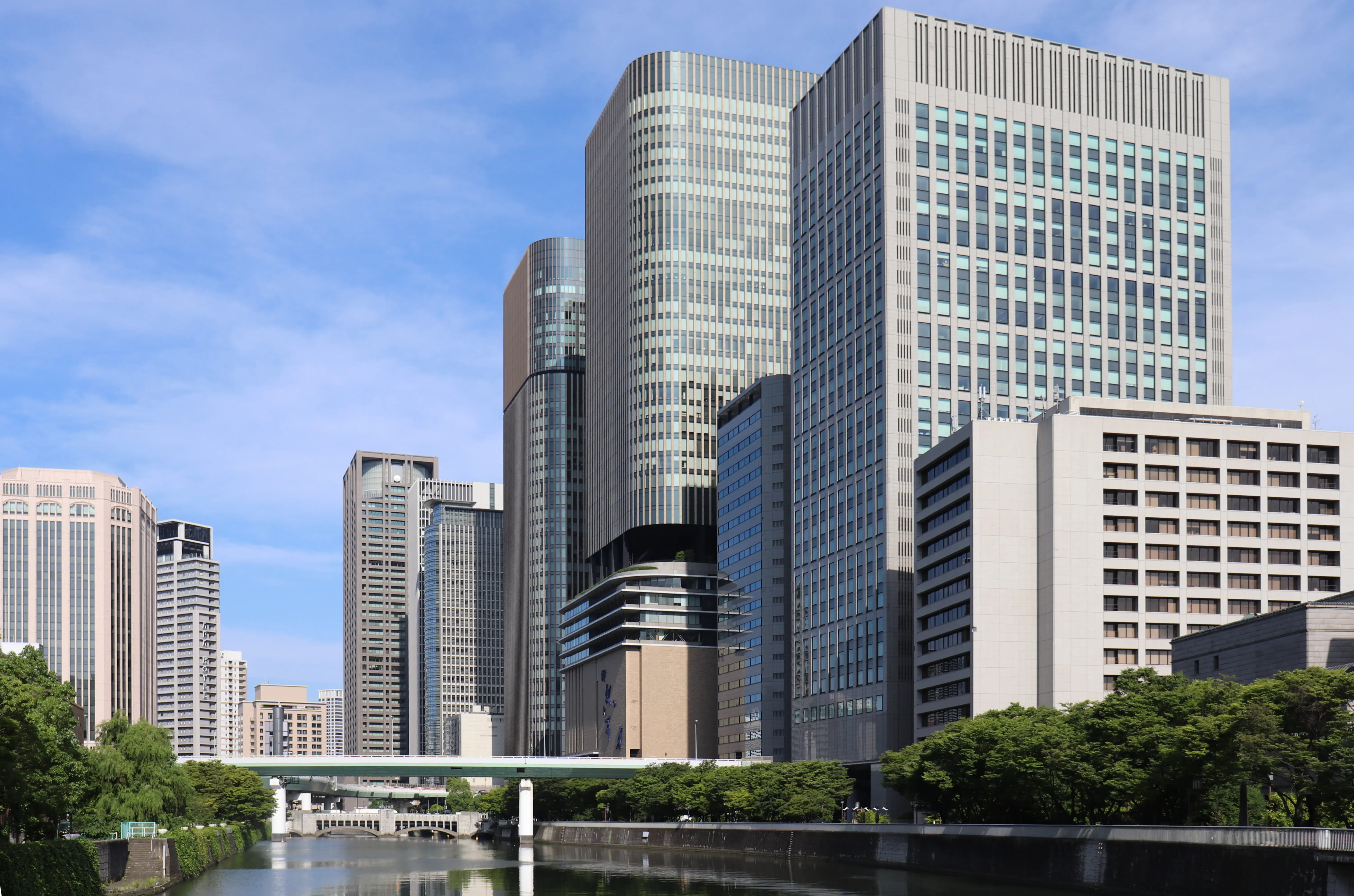 大規模の実績が豊富